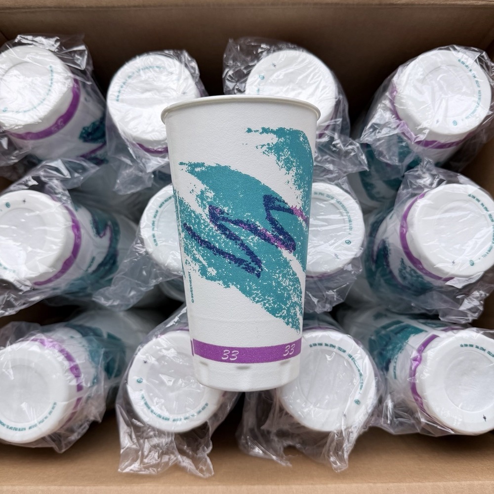 Rare Vintage 90s Sweetheart Jazz Design 33oz Styrofoam Cups - 40 count New! - Picture 3 of 5